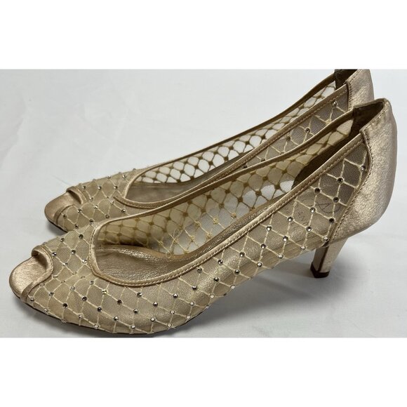 Sexy Women's Size 8 Cream/Sheer/Jewels Peep Toe Pumps 🤩 - Picture 7 of 11